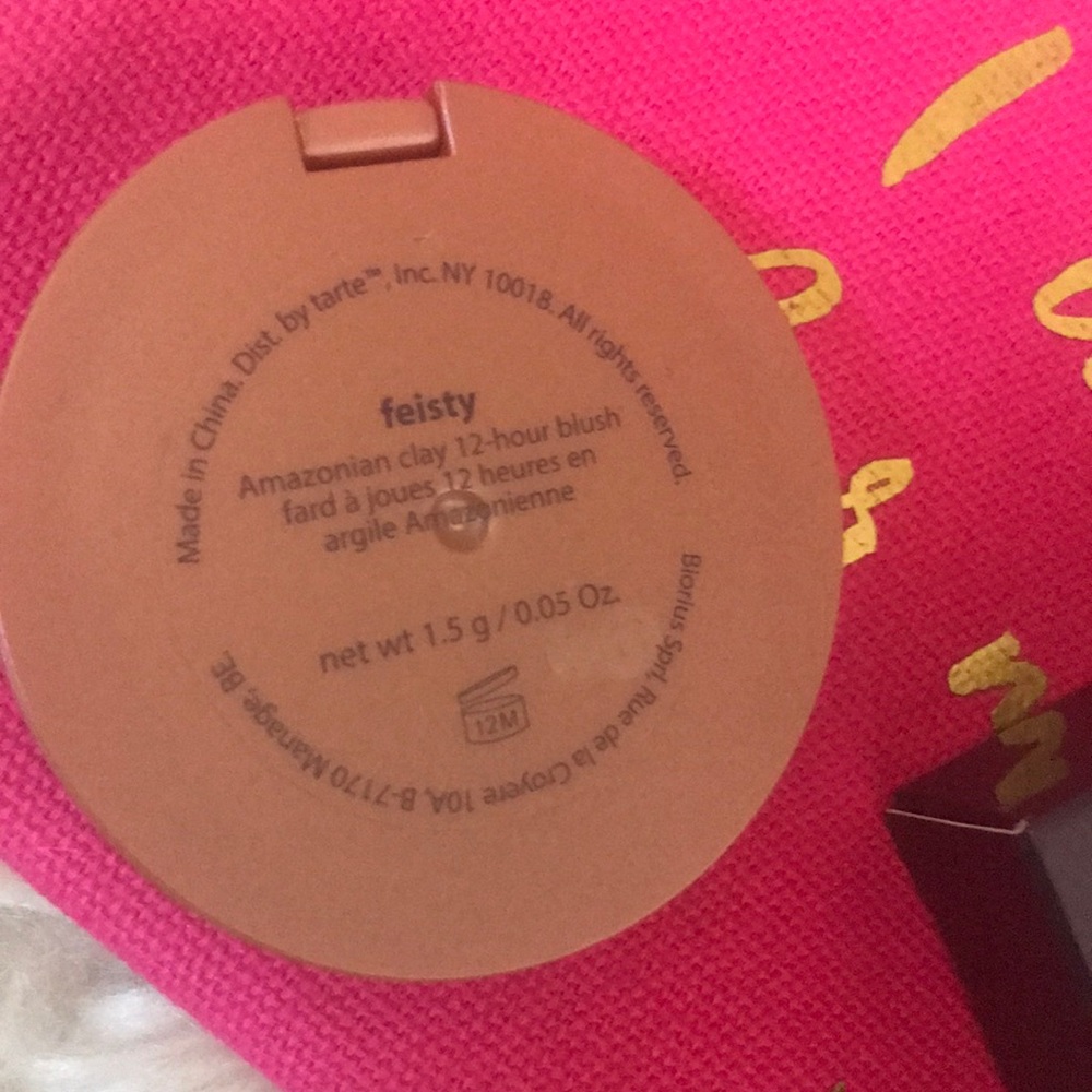 Makeup bundle from tarte - Picture 2 of 7